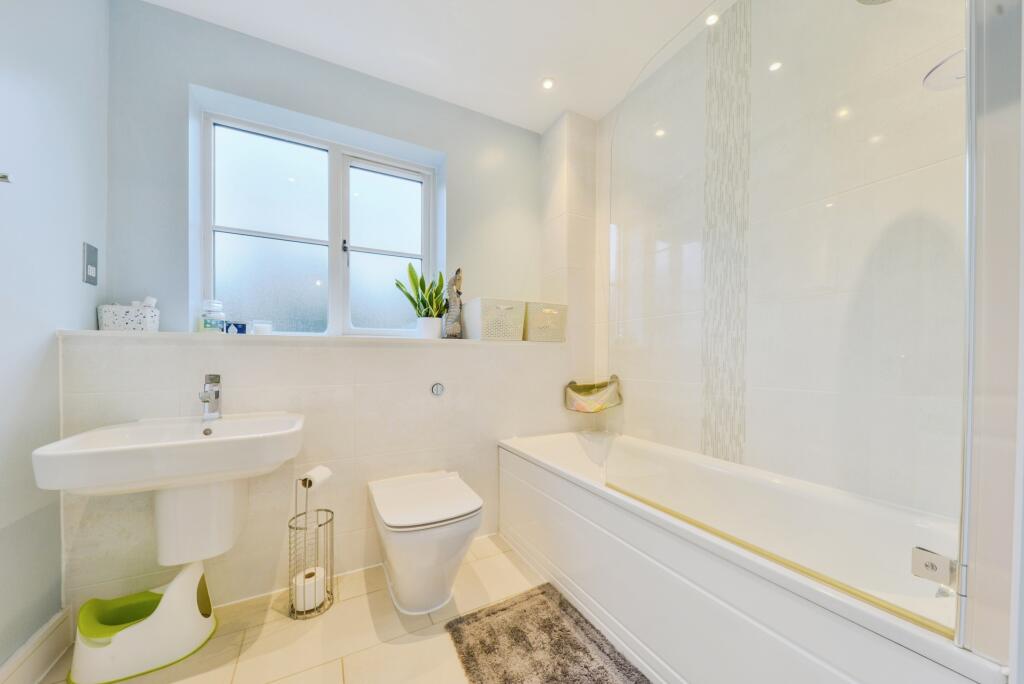 Additional image 13 of Humbers Hoe, St. Albans, AL3