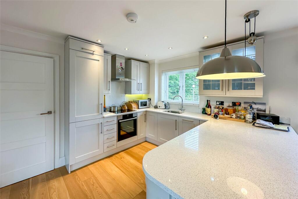 Additional image 5 of Marshalls Court, Woodstock Road North, St Albans, Hertfordshire, AL1