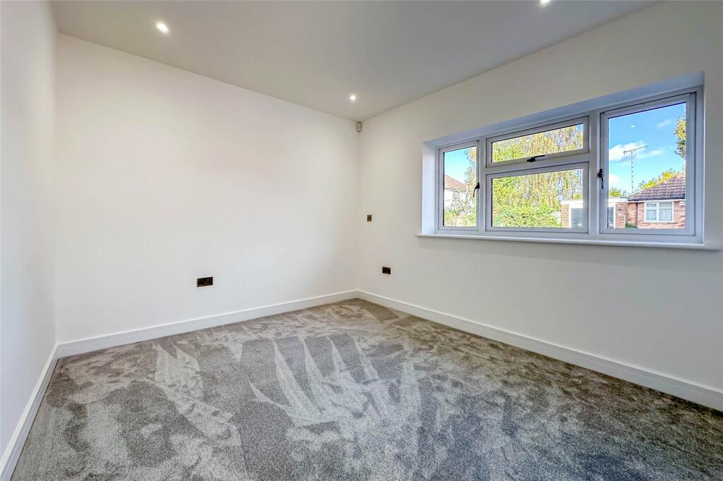 Additional image 7 of West Avenue, St Albans, Herts, AL2