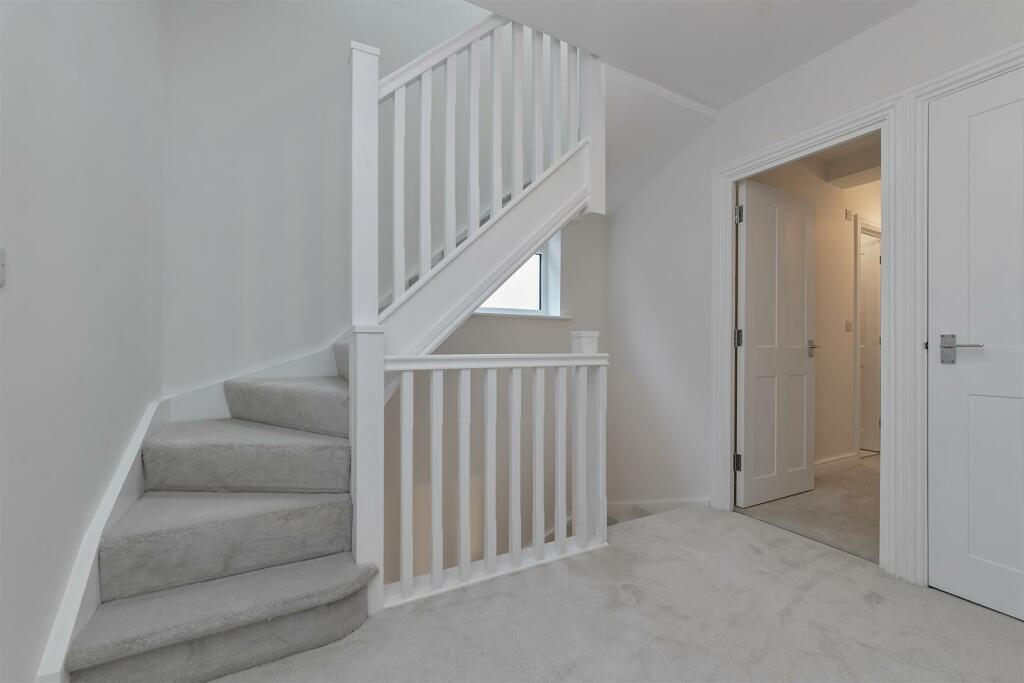Additional image 7 of Charmouth Road, St. Albans