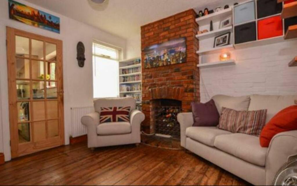 Additional image 2 of Seaton Road, London Colney, AL2