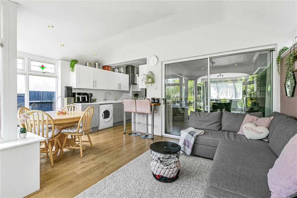 Additional image 25 of Tavistock Avenue, St. Albans, Hertfordshire