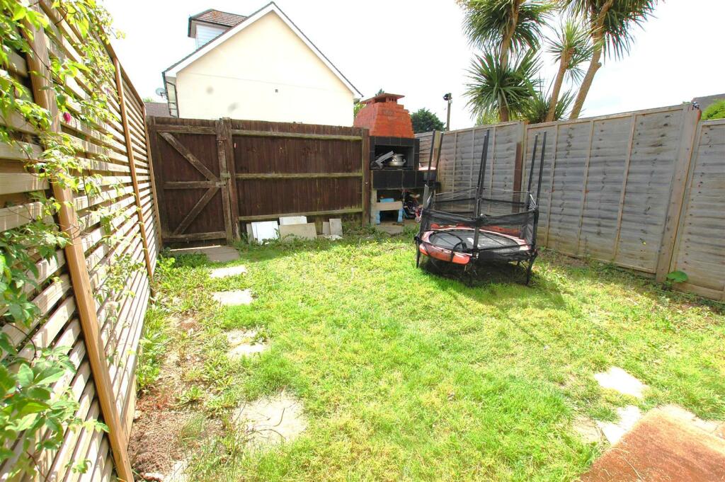 Additional image 22 of Dixons Hill Road, Welham Green