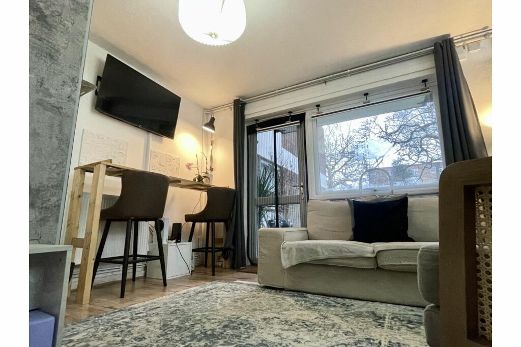 Additional image 2 of Wake Green Park, Birmingham, B13