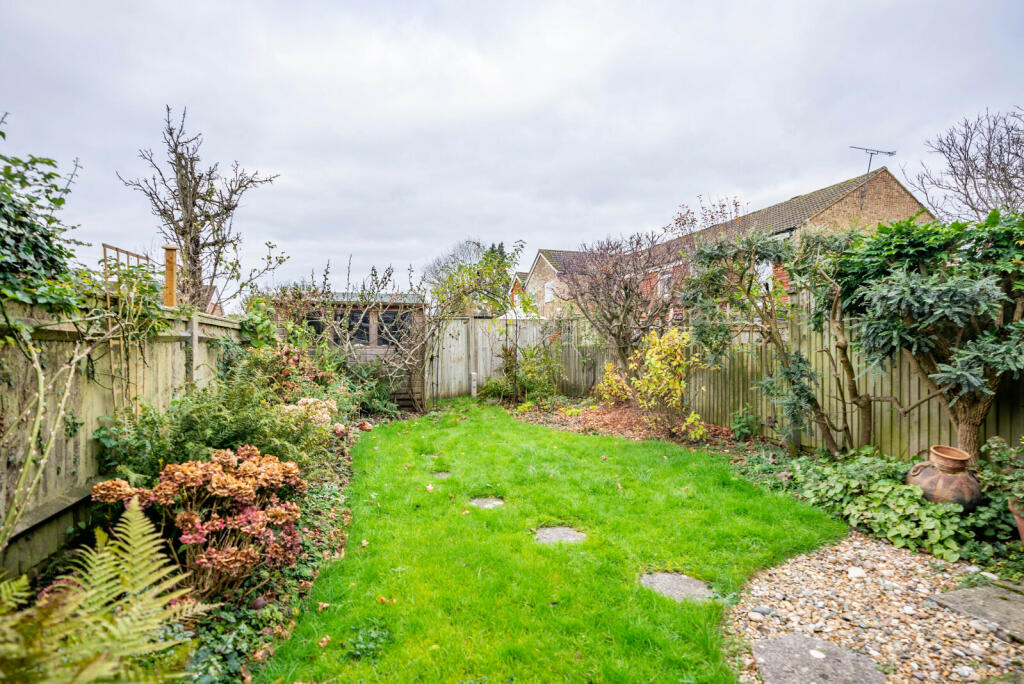 Additional image 18 of Maplefield, Park Street, St. Albans, Hertfordshire, AL2