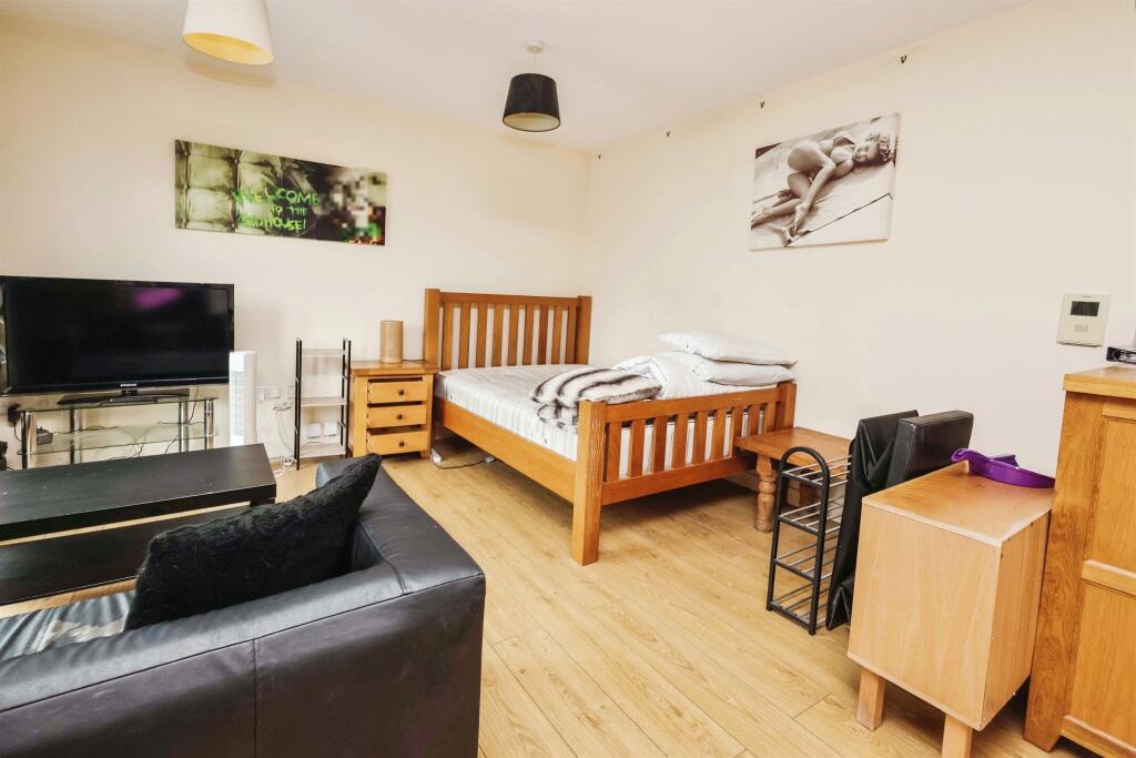 Additional image 5 of New Coventry Road, Birmingham