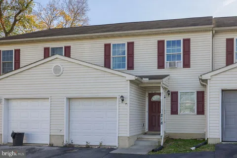 218 Red Cedar Lane, Marietta, PA 17547