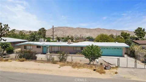 56146 Navajo Trail, Yucca Valley, CA 92284