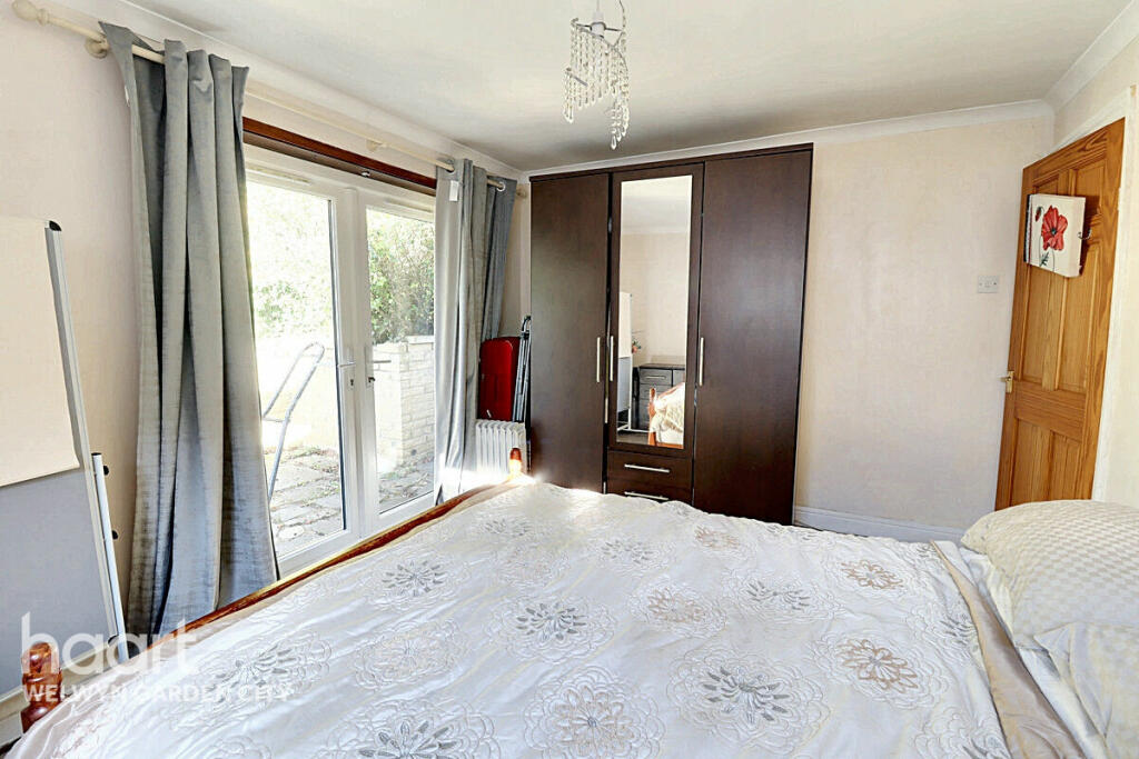 Additional image 21 of Mardley Avenue, Welwyn