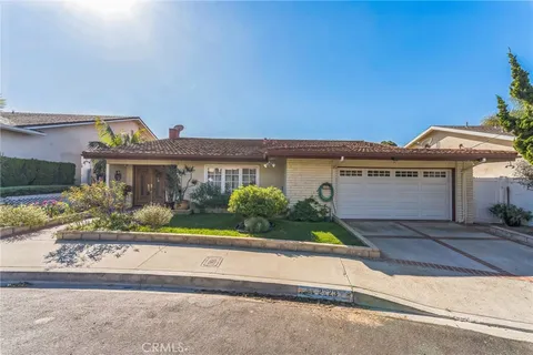 2223 Mcrae Drive, San Pedro, CA 90732