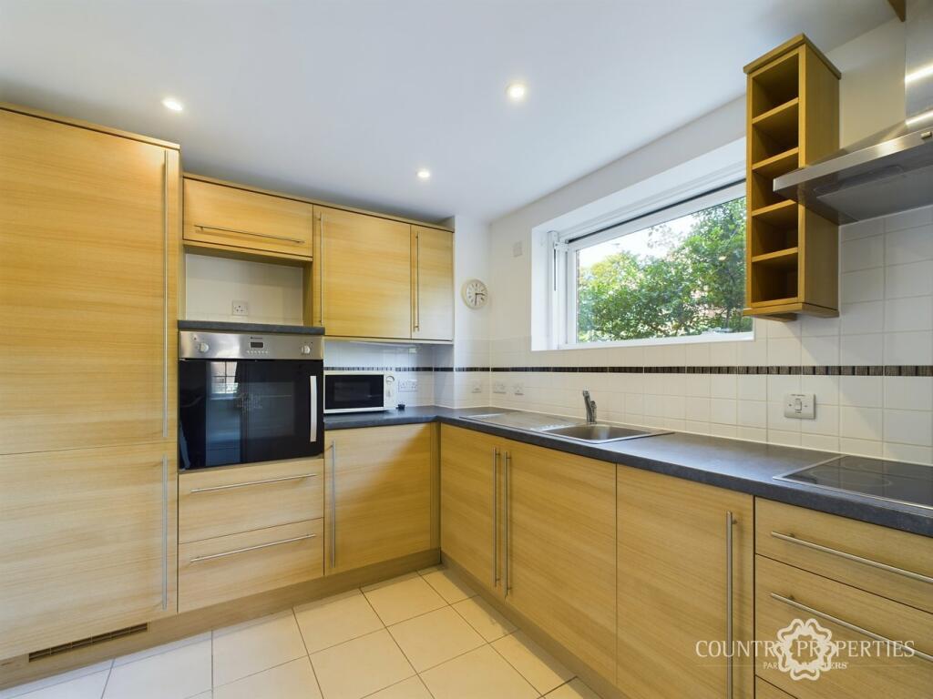 Additional image 10 of College Way, Welwyn Garden City, AL8