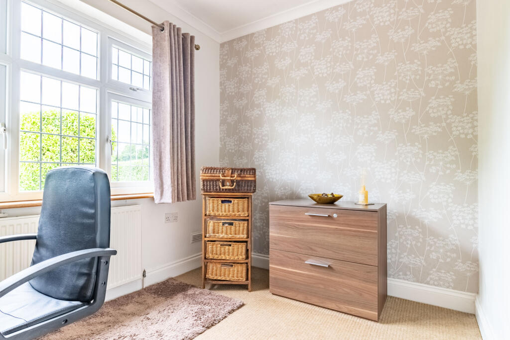 Additional image 12 of Watling Street, Park Street, St. Albans, Hertfordshire, AL2