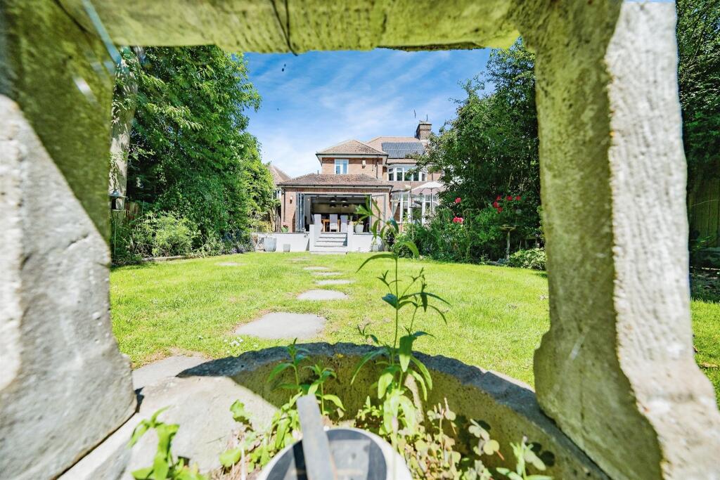 Additional image 19 of Selwyn Crescent, Hatfield