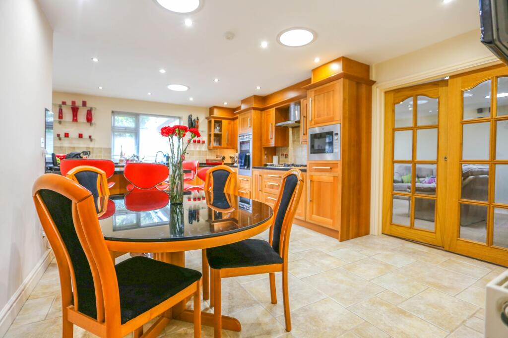 Additional image 5 of Antringham Gardens, Birmingham, West Midlands, B153QL