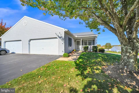 4056 Woodspring Lane, York, PA 17402