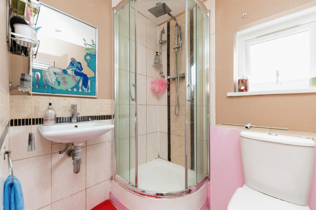 Additional image 12 of Martin Close, Hatfield