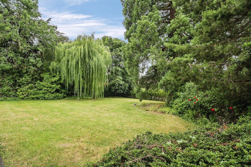 Additional image 7 of Milton Road, Harpenden