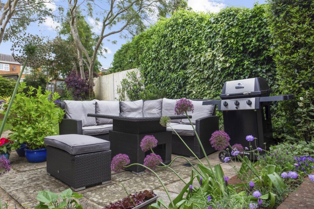 Additional image 20 of Parsons Close Flamstead AL3