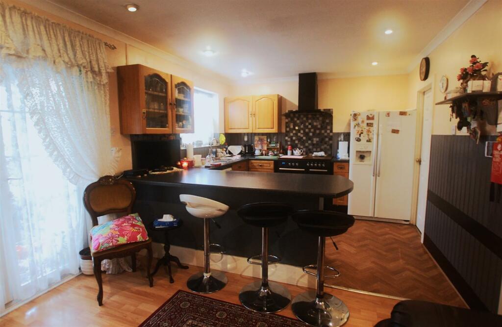 Additional image 10 of Heathcote Avenue, Hatfield