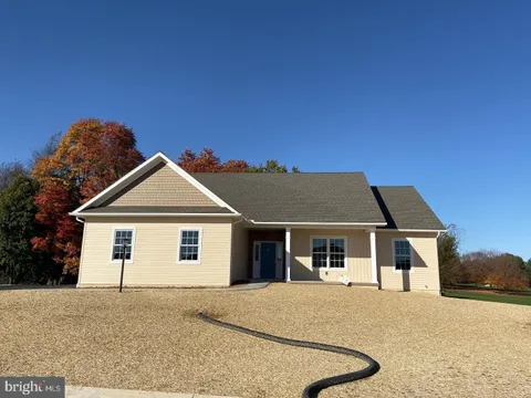 020 Dream Drive, Lebanon, PA 17046