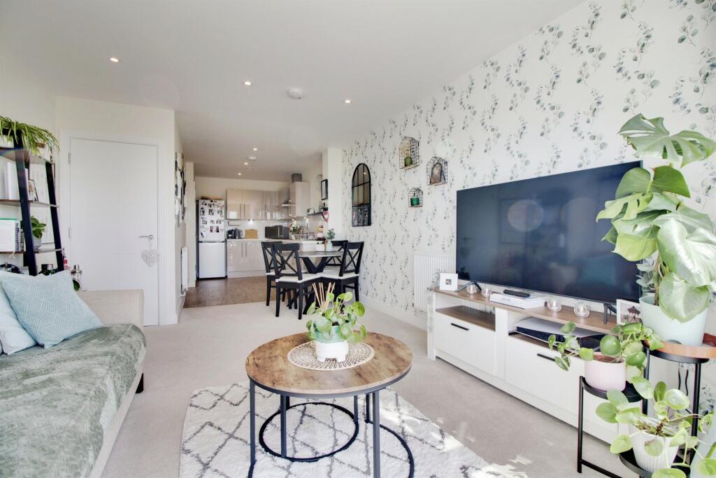 Additional image 18 of Bessemer Road, WELWYN GARDEN CITY