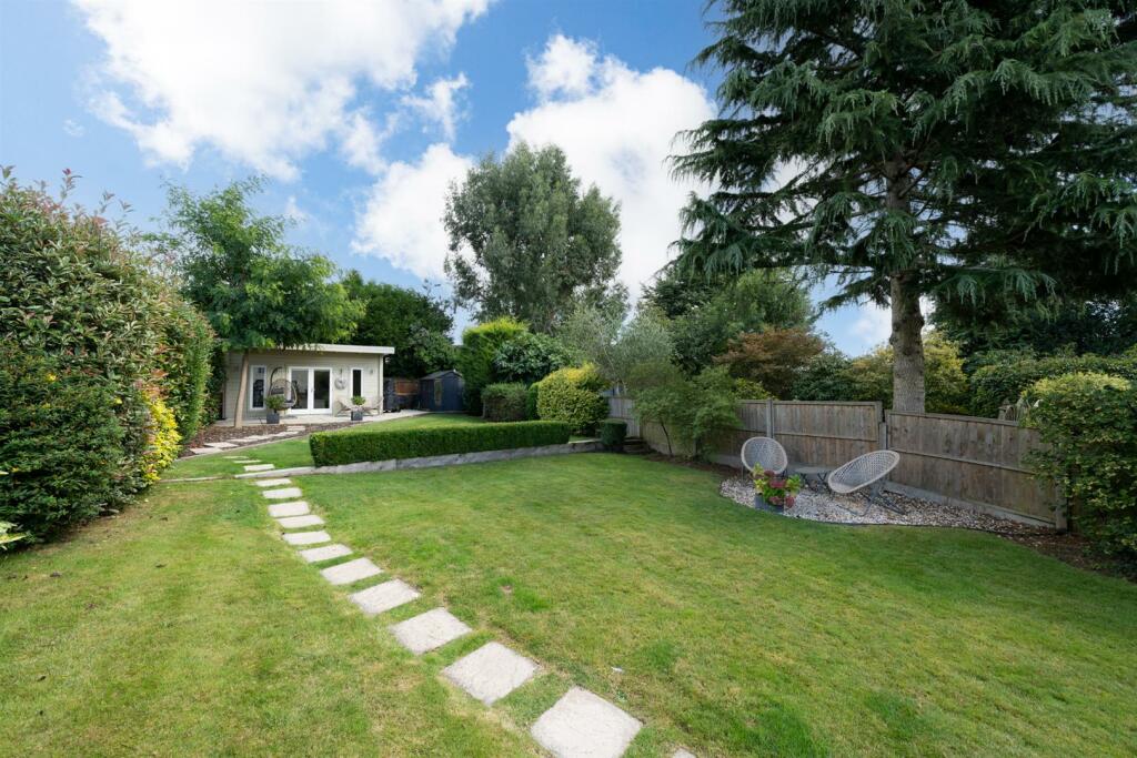 Additional image 28 of Marshalswick Lane, St. Albans