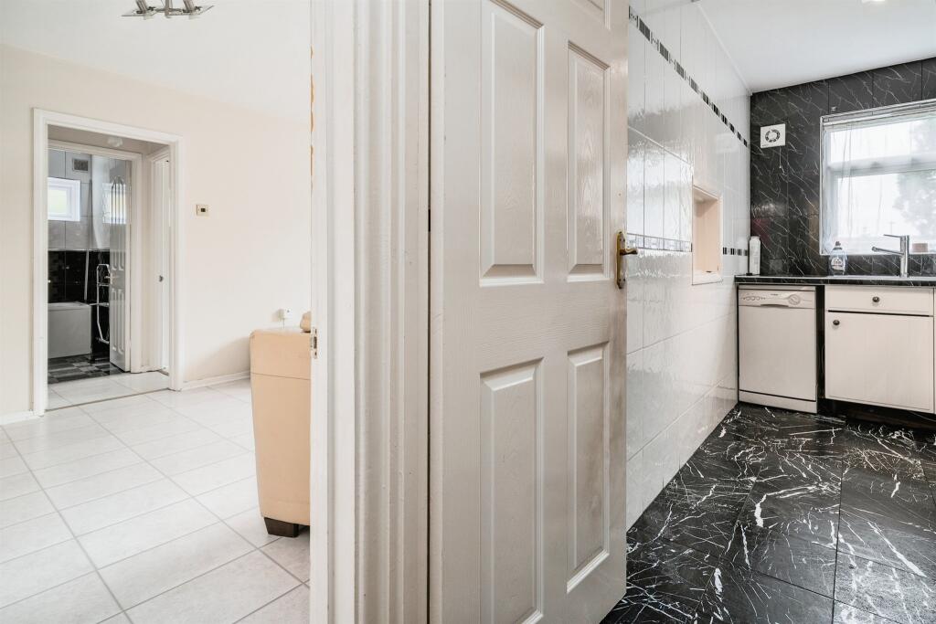 Additional image 11 of Milton Road, Harpenden