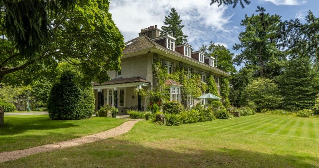 Additional image 3 of Balgonie House, Braemar Place, Ballater, Aberdeenshire, AB35