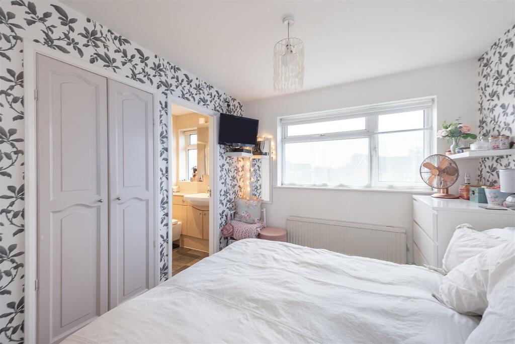 Additional image 7 of Wensley Close, Harpenden