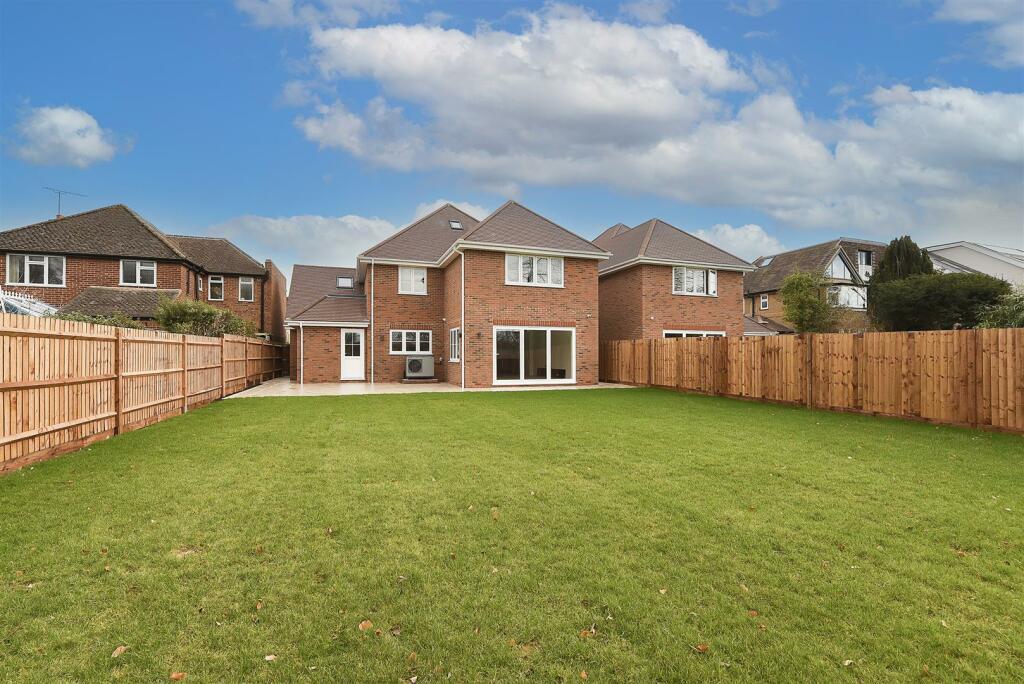 Additional image 11 of Woodstock Road North, St. Albans