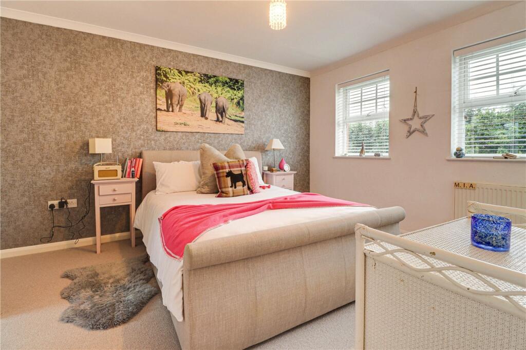 Additional image 12 of Hilltop Walk, Harpenden, Hertfordshire, AL5