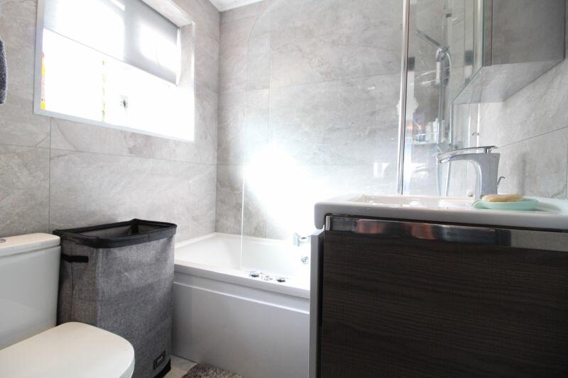 Additional image 18 of CHAIN FREE on Long Cutt, St. Redbourn