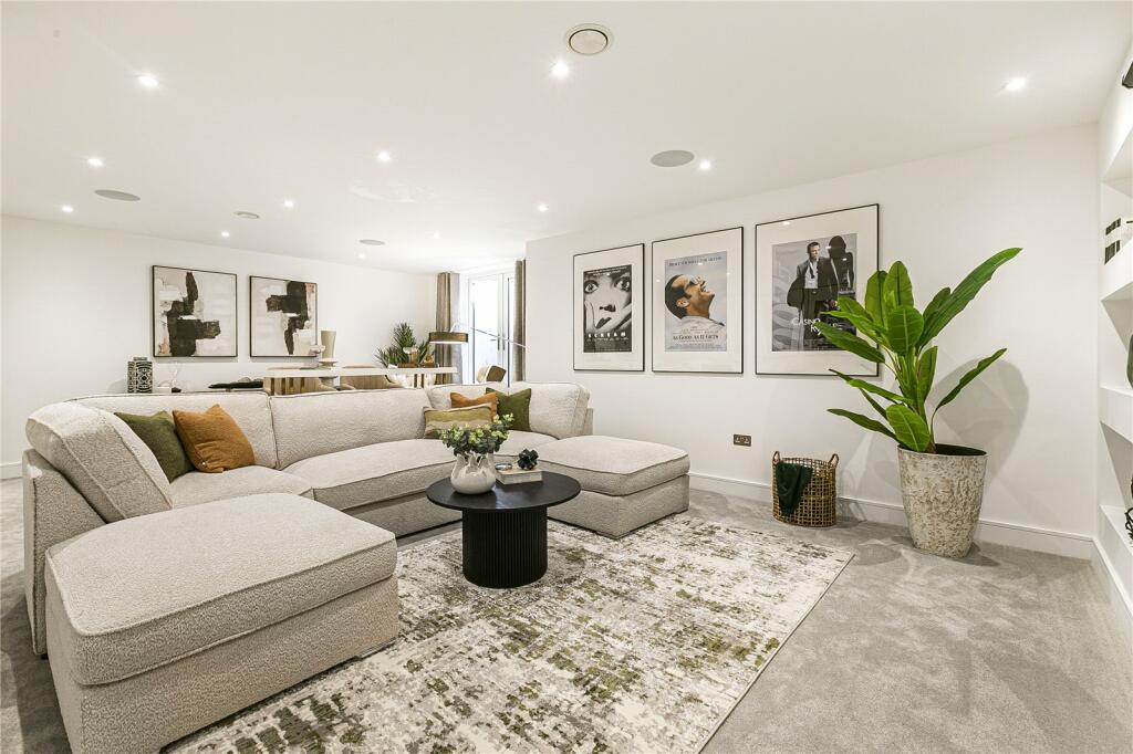 Additional image 4 of Kentish Lane, Essendon, Hertfordshire, AL9