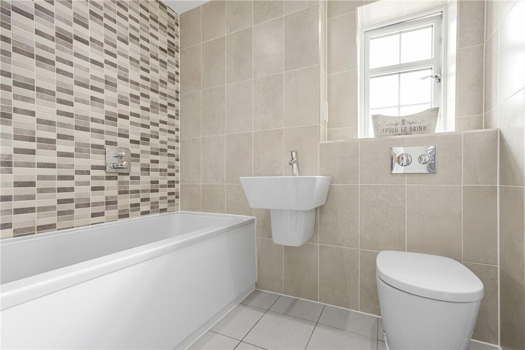 Additional image 14 of Reeves Court, Welwyn, Hertfordshire, AL6