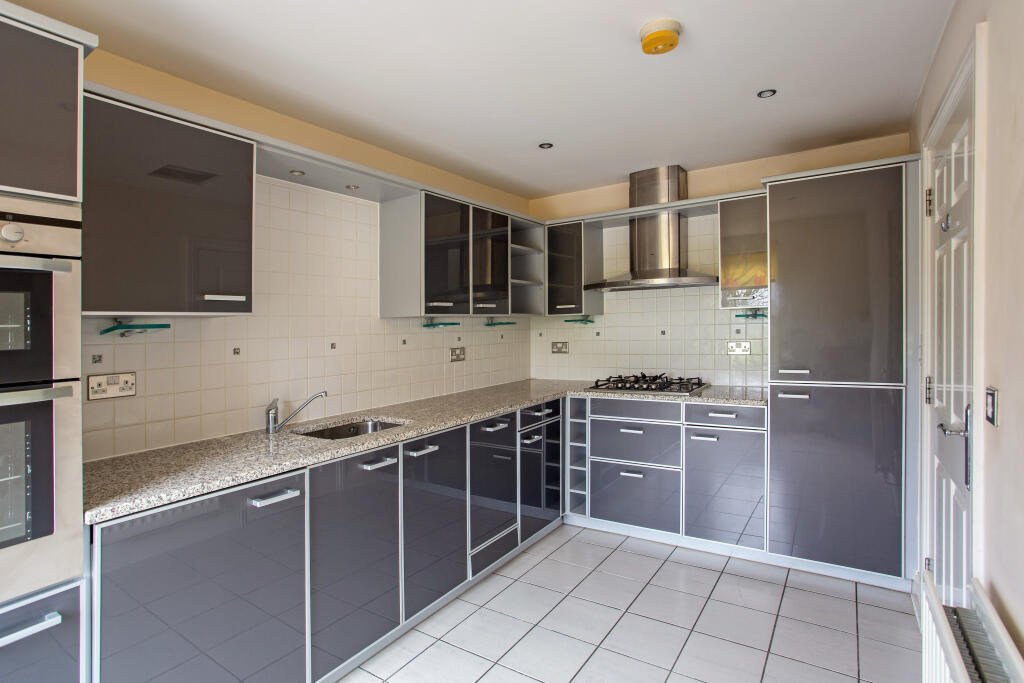 Additional image 3 of Aventine Court, Holywell Hill, St. Albans, AL1