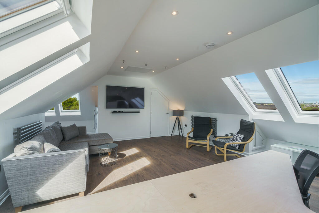 Additional image 3 of 84 Kincorth Crescent, Aberdeen