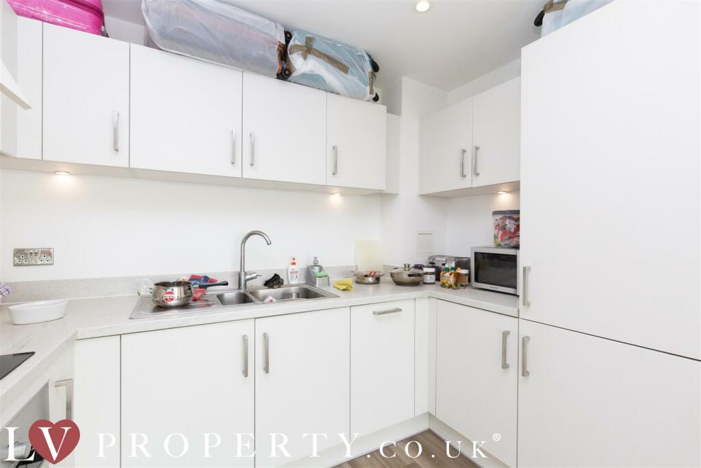 Additional image 4 of 3 Lincoln Apartments, Lexington Gardens, Birmingham