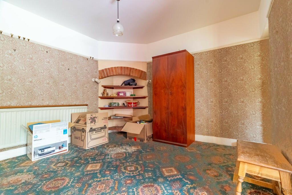 Additional image 6 of Leyland Avenue, St. Albans, Hertfordshire, AL1