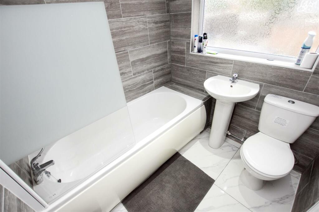 Additional image 4 of Oak Tree Lane, Birmingham