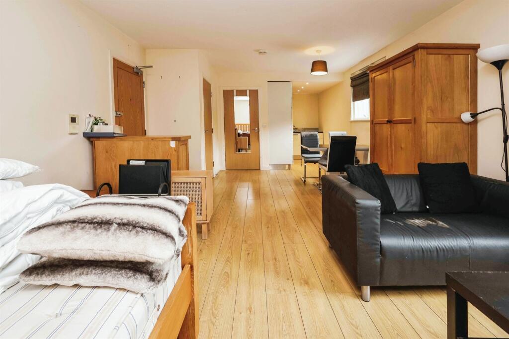 Additional image 8 of New Coventry Road, Birmingham