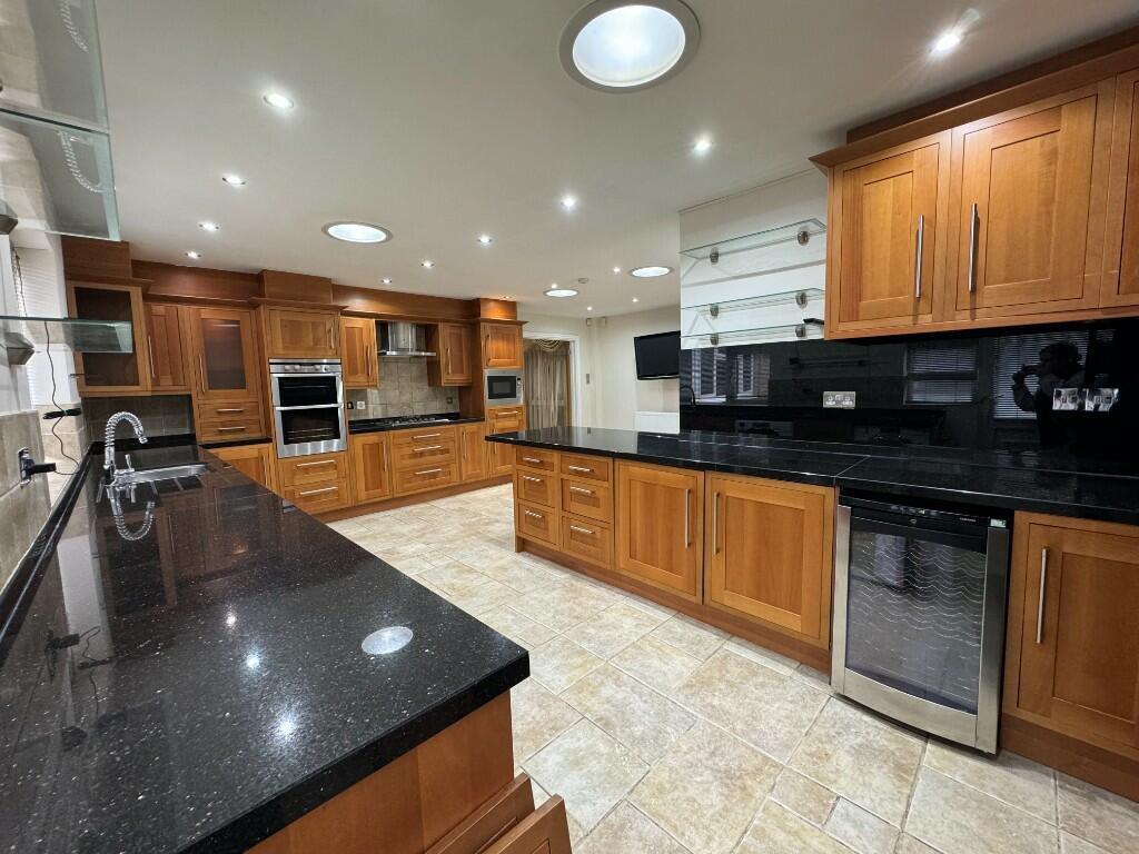 Additional image 3 of Antringham Gardens, Birmingham, B15