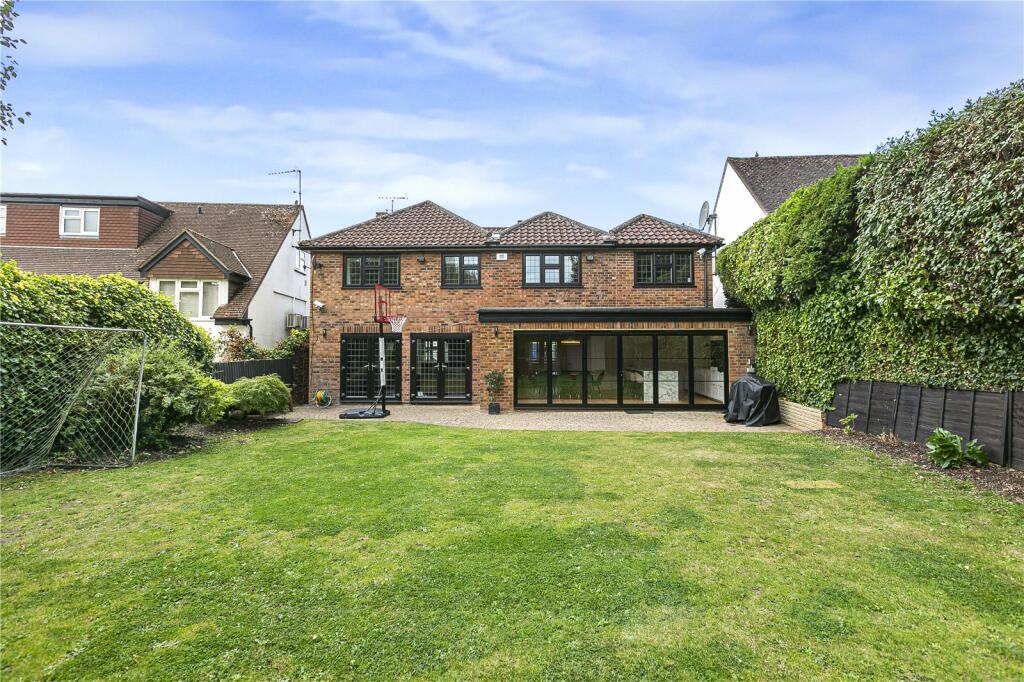 Additional image 23 of Mymms Drive, Brookmans Park, Hertfordshire, AL9