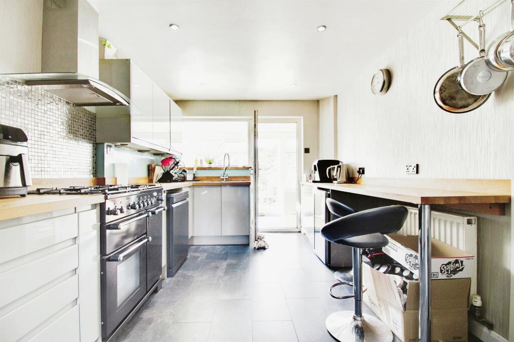 Additional image 7 of Boundary Lane, Welwyn Garden City