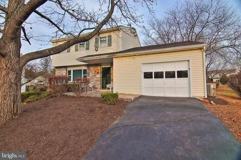 1002 Rivendell Lane, Pottstown, PA 19464