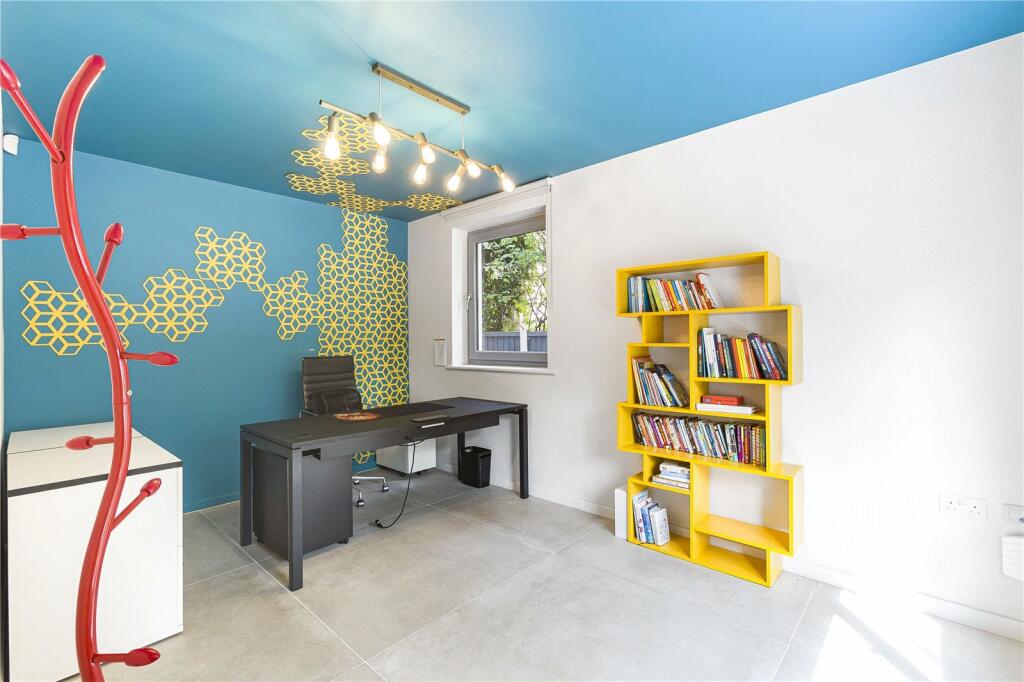 Additional image 7 of Great North Road, Brookmans Park, Hertfordshire, AL9