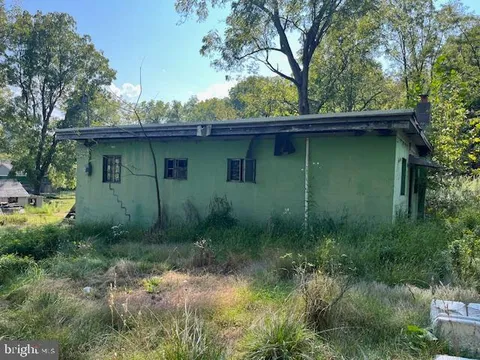 9, 11 & 21 Mountain Road, Tunkhannock, PA 18657