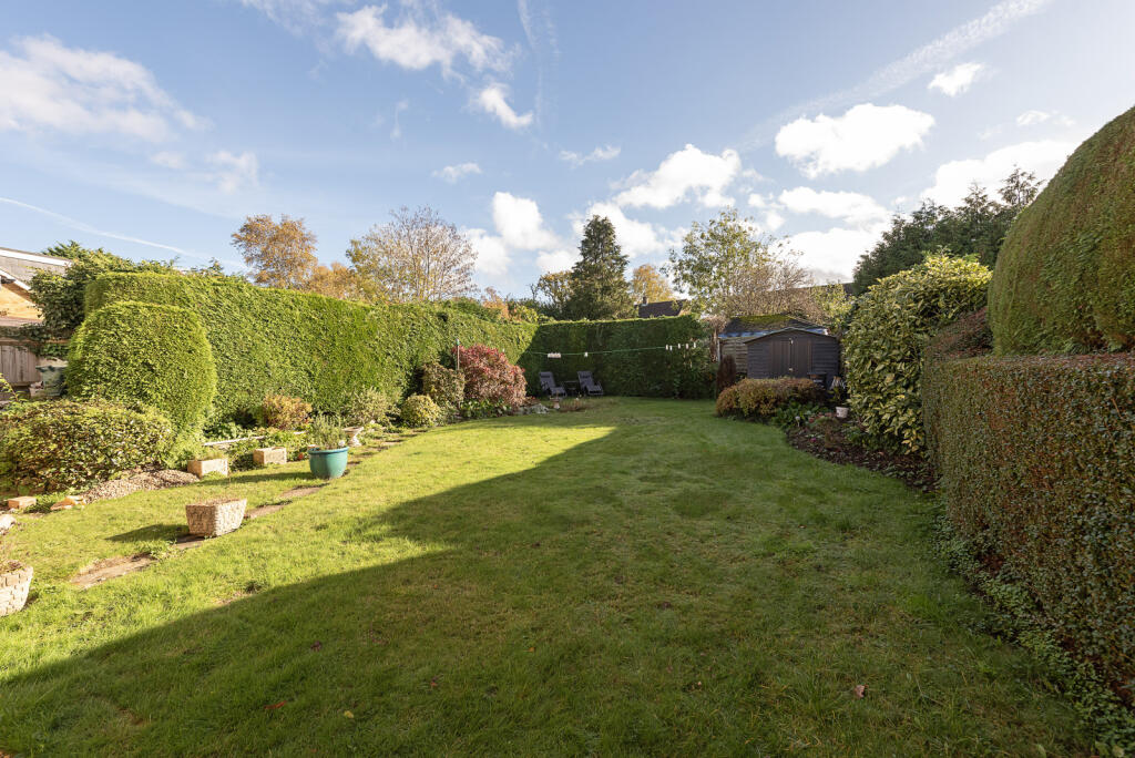 Additional image 18 of Blake Close, St. Albans, Hertfordshire, AL1