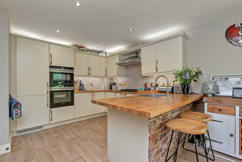 Additional image 8 of St. Stephens Hill, St. Albans