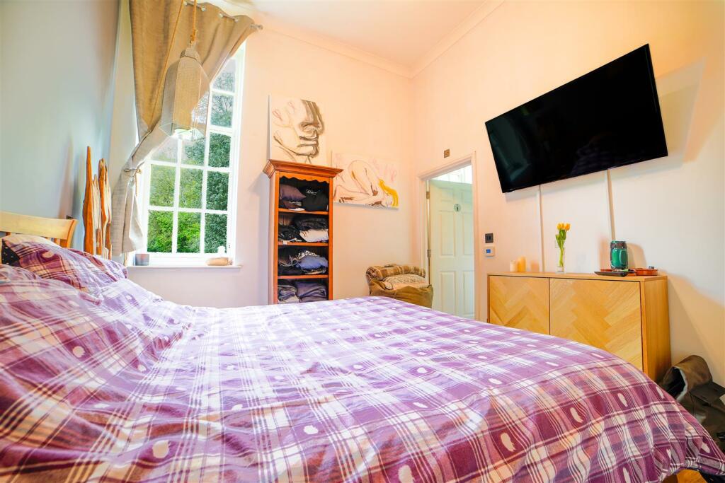 Additional image 9 of Beningfield Drive, London Colney, St. Albans