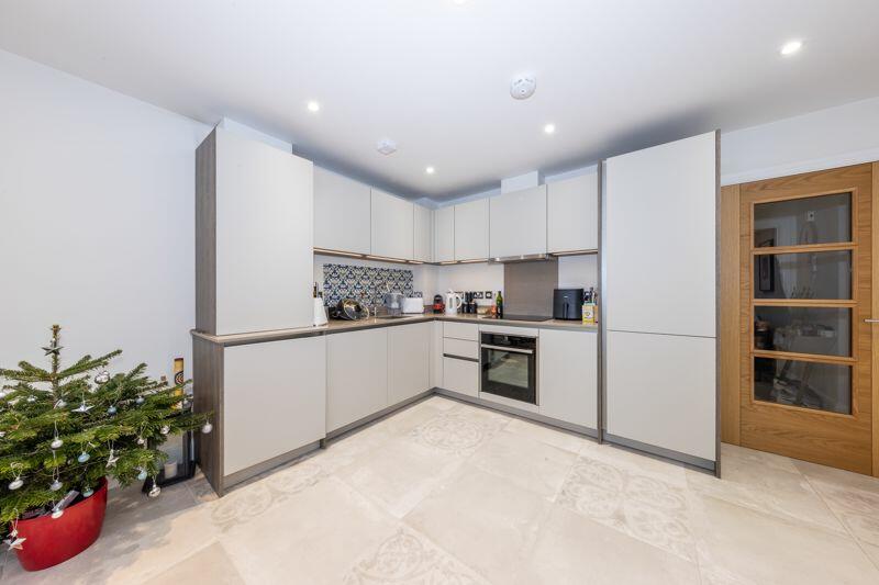 Additional image 4 of Arden Court, Harpenden